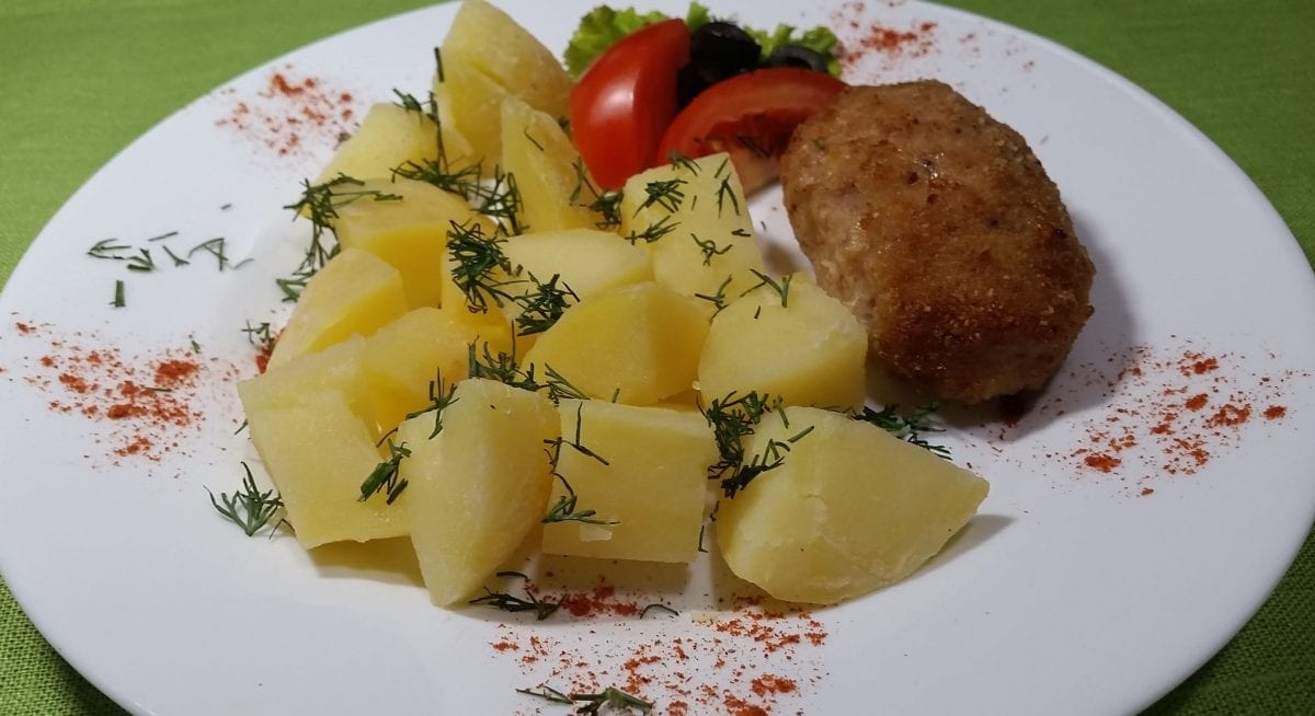 Kotleta Paparat kvetka farsh kurinyjsyrmaslo sliv.solspetsiisuhari pan.  e1547463248521 1200x654 - Котлета "Папарать-кветка" с картофелем