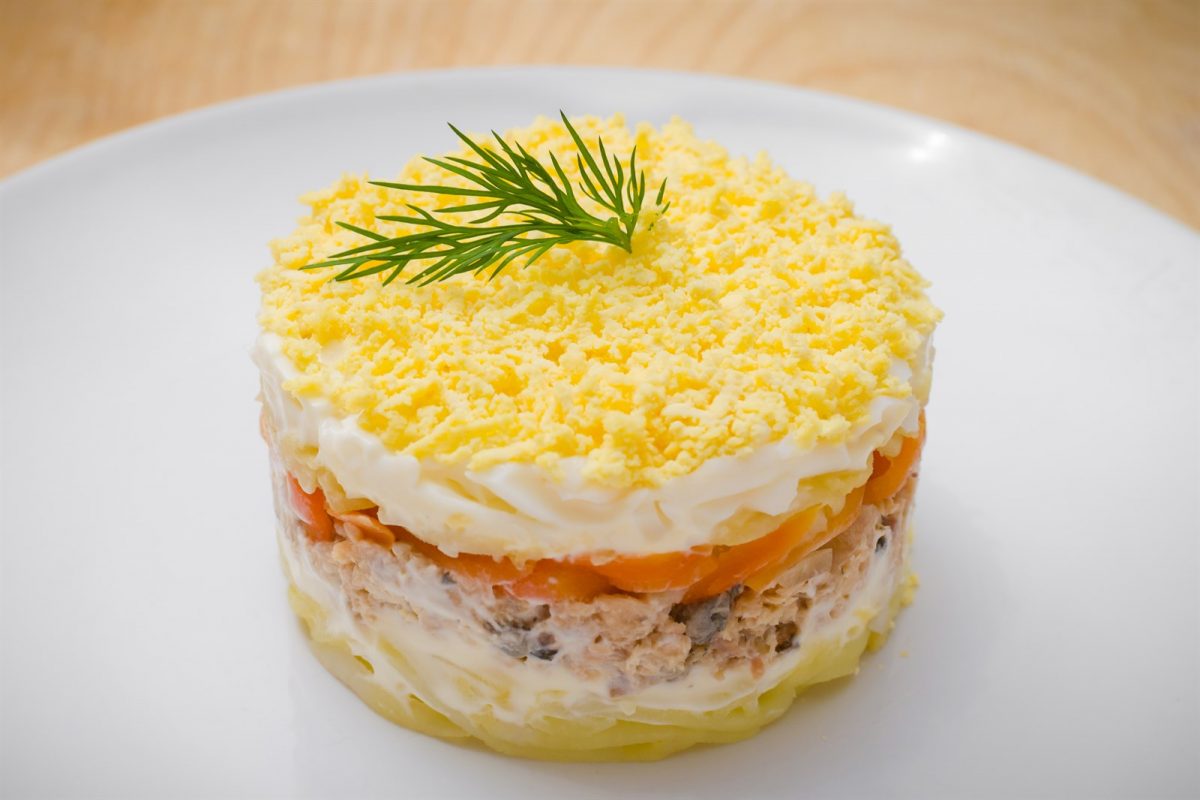 Salat Mimoza 1200x800 - Салат "Мимоза"