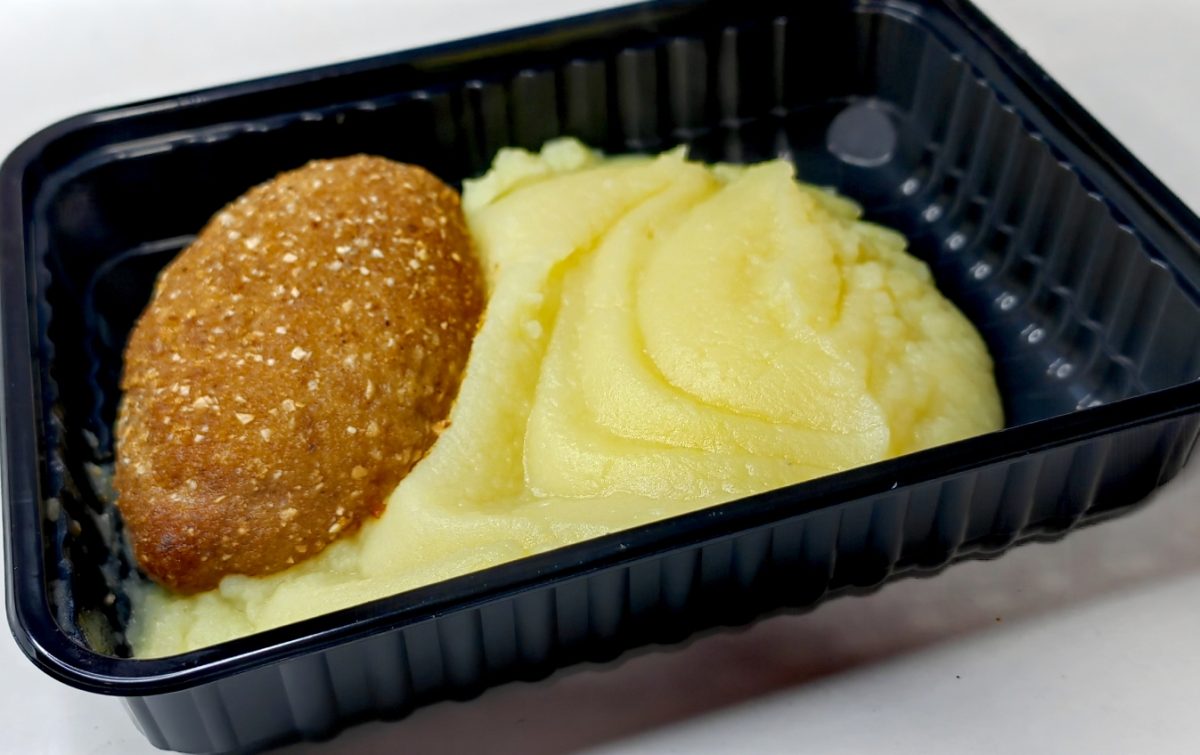 IMG 20230217 111327 1200x755 - Котлеты куриные с сыром / картофельное пюре