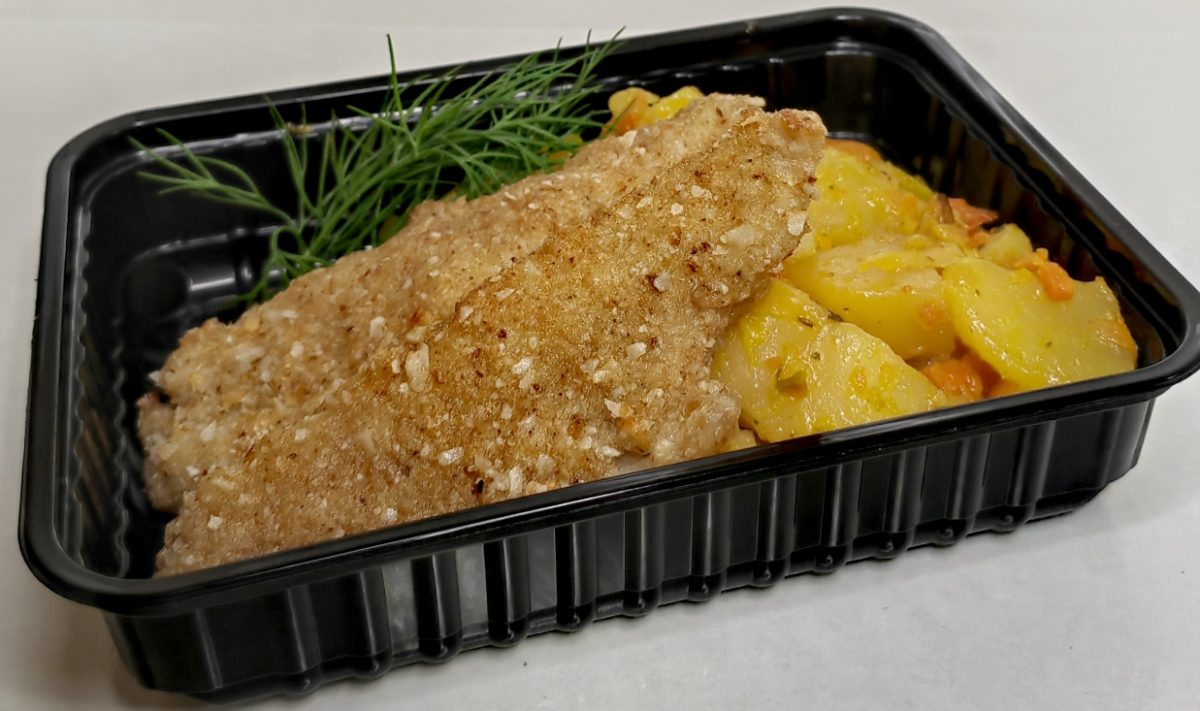 IMG 20240626 100637 1200x711 - Филе рыбы в сухарях  / Рагу овощное