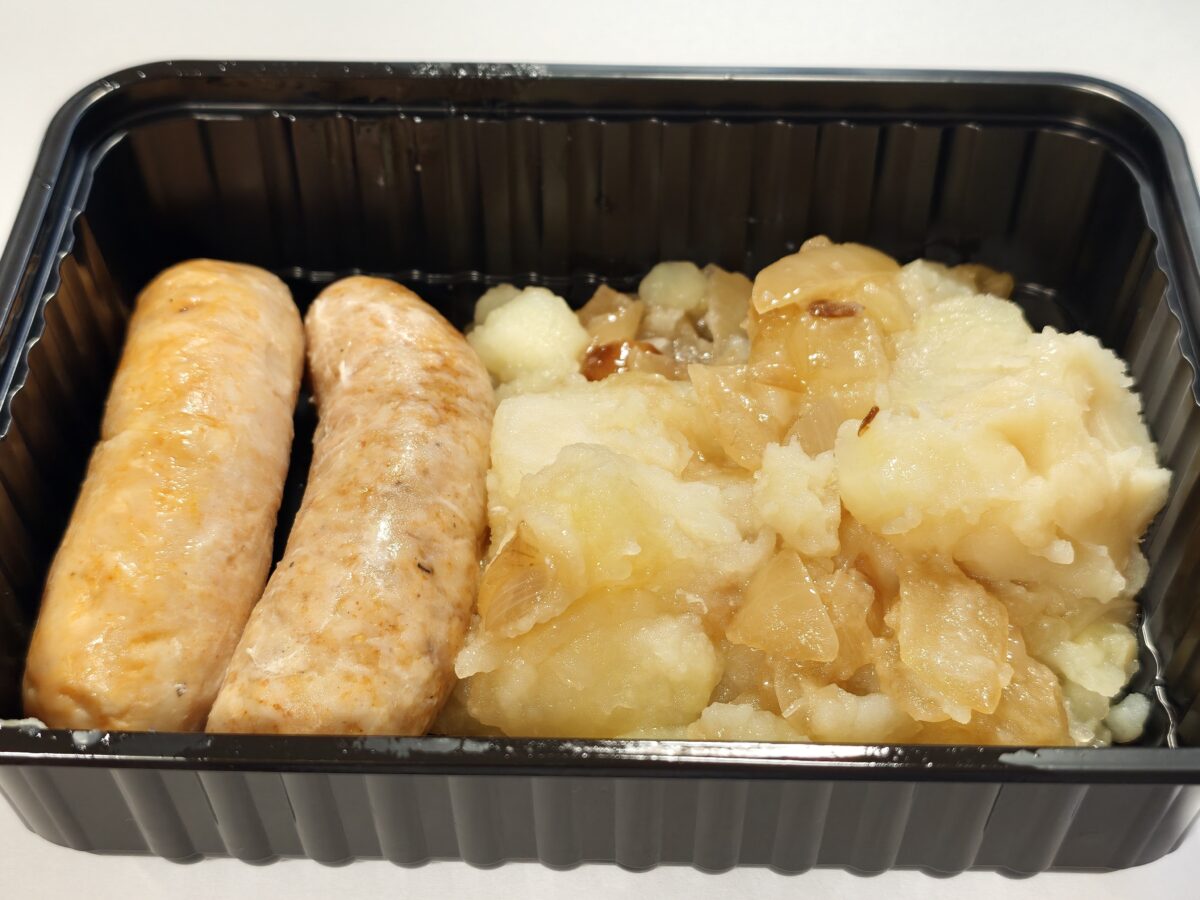1783577524778 1200x900 - Колбаски куриные запеченные  / Картофель отварной с жареным луком